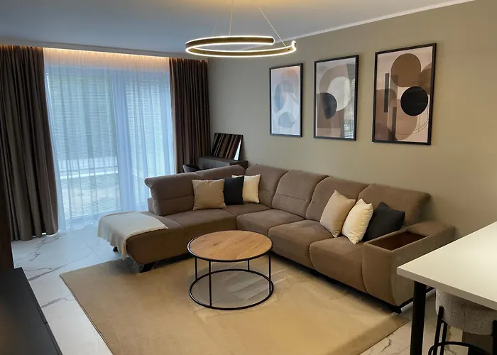 Beige Bardejov